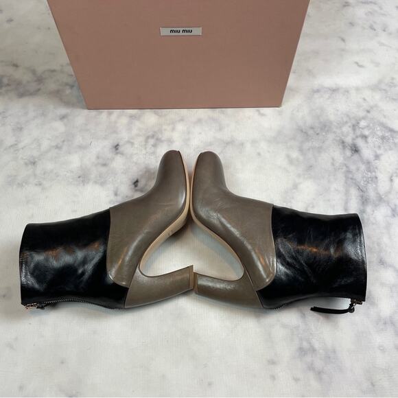 Miu Miu Two-Tone Polished Calf Leather Heeled Ankle Boots Taupe Black NWB Sz 36 - Picture 8 of 10